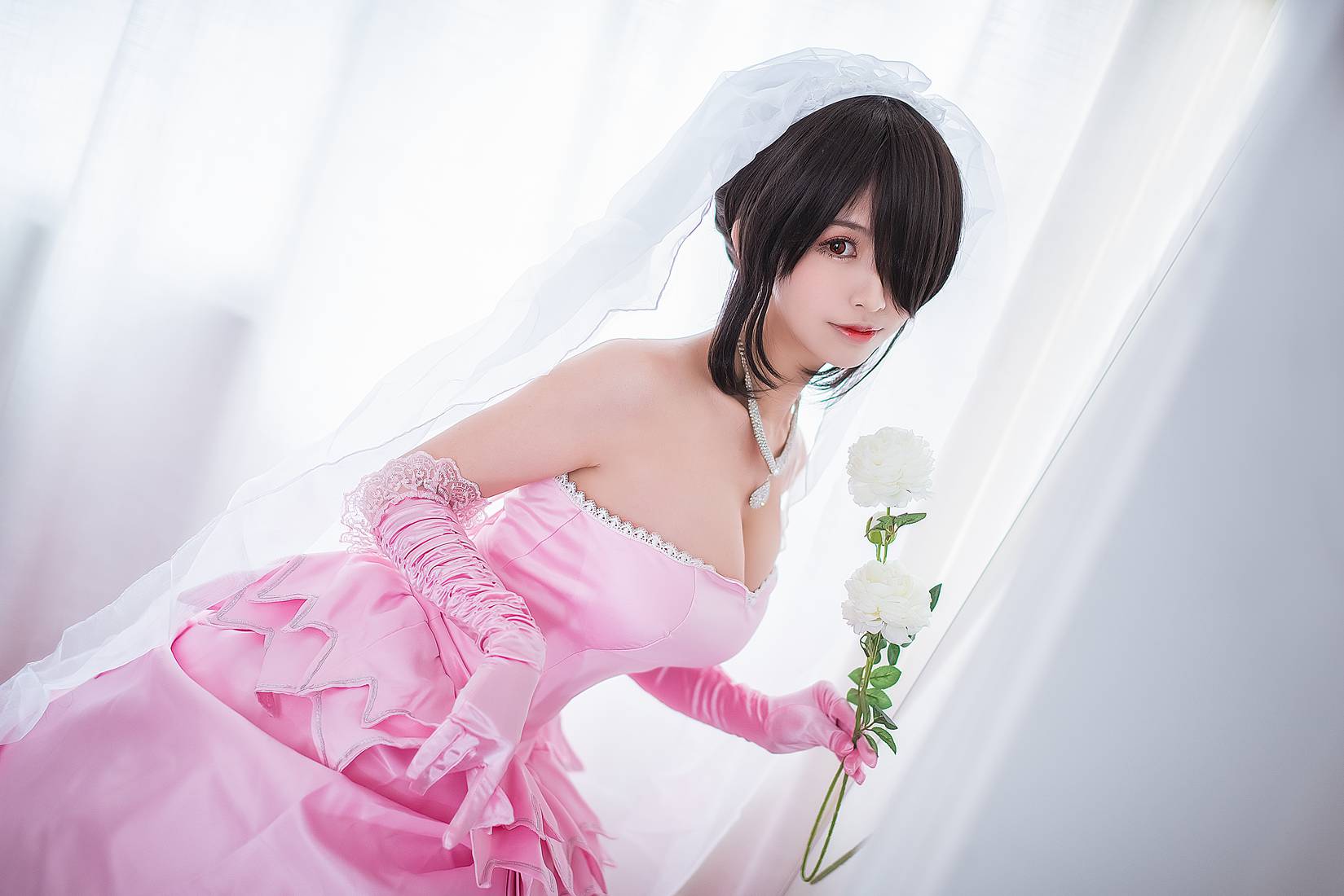 网荭Coser@鳗鱼霏儿 婚纱 在现浏览第2张