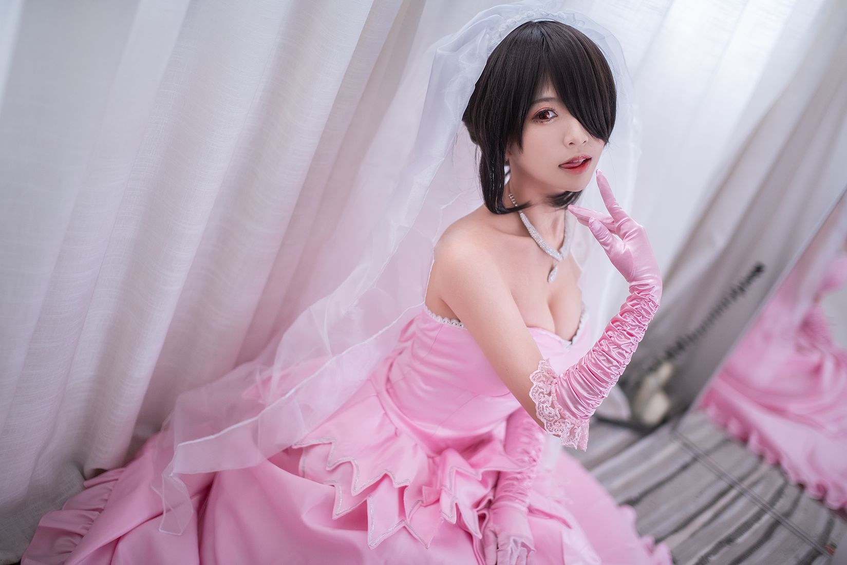 网荭Coser@鳗鱼霏儿 婚纱 在现浏览第3张