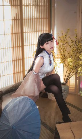 网荭Coser@鳗鱼霏儿 碧蓝华裳 逸仙 在现浏览