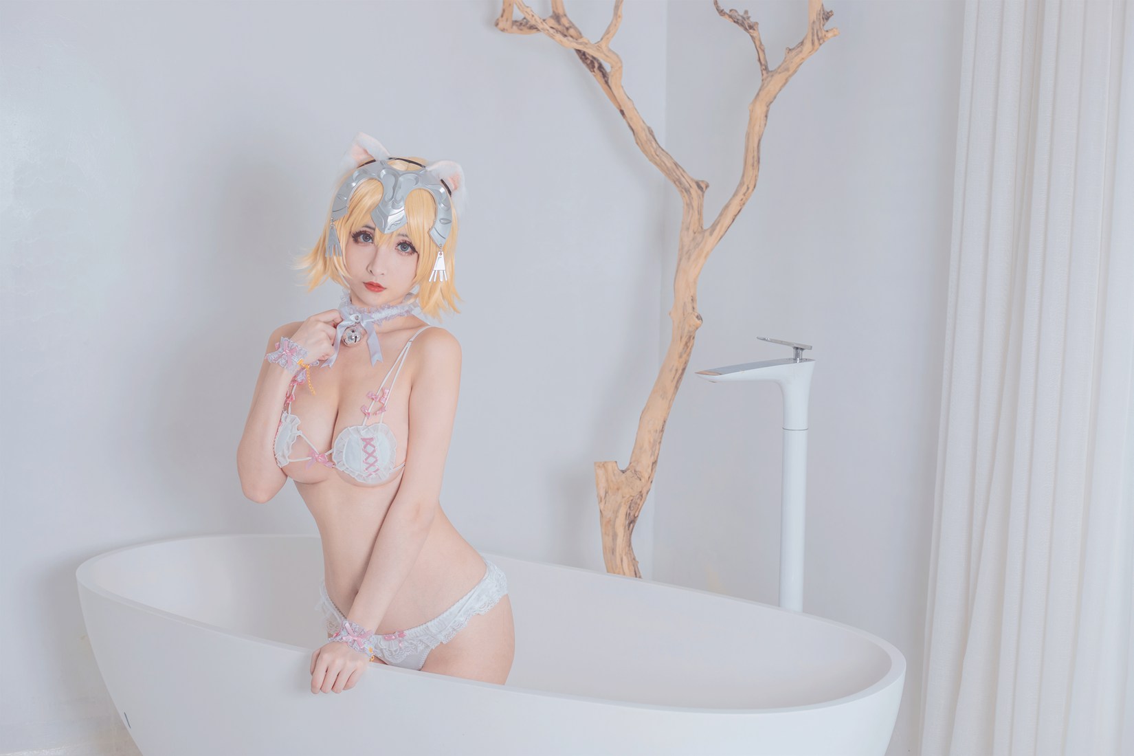 网荭Coser@rioko凉凉子 七夕月球女友 在现浏览第6张