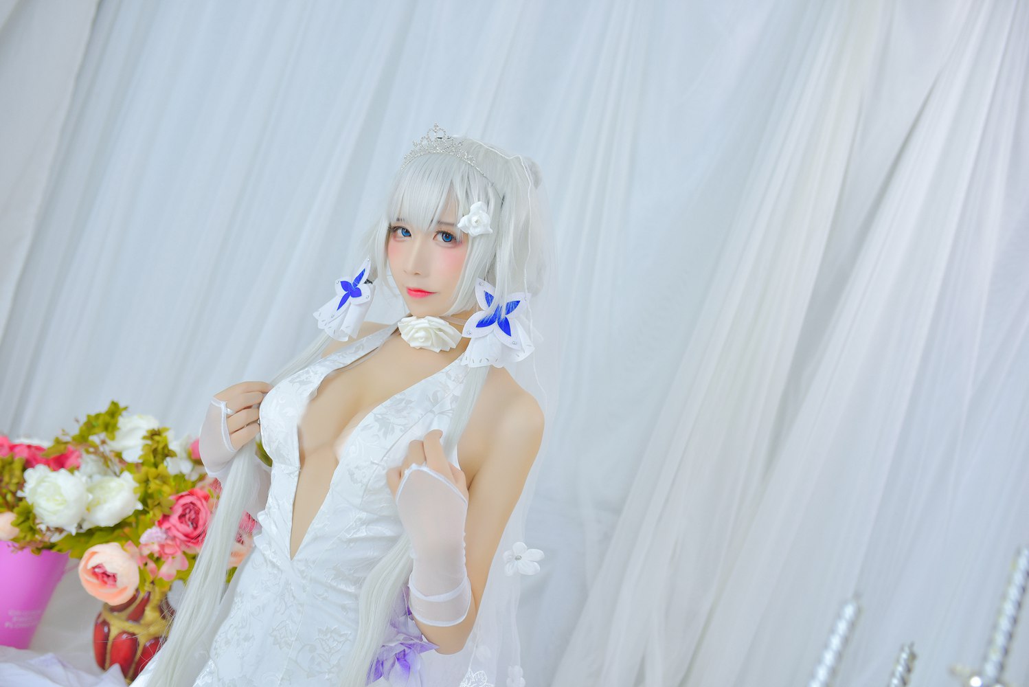 网荭Coser@九曲Jean 婚纱 在现浏览第3张