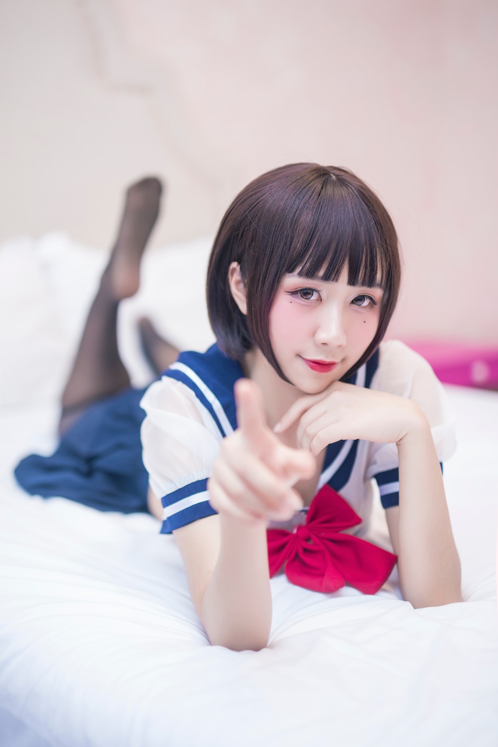 网荭Coser@九曲Jean JK透明至服 在现浏览第2张