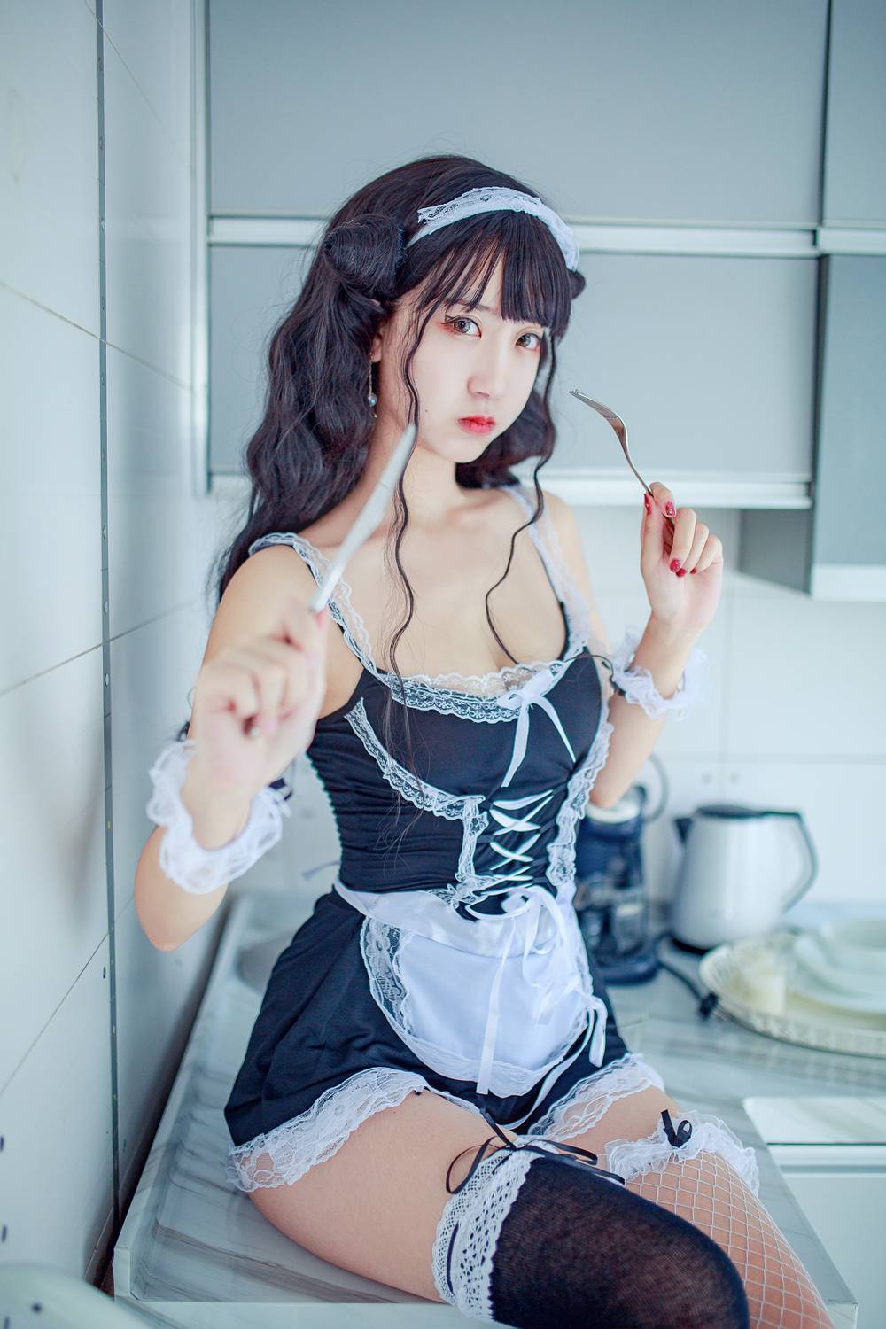 微博红人动漫Coser@黑川 小恶魔女仆装完成 在现浏览第1张