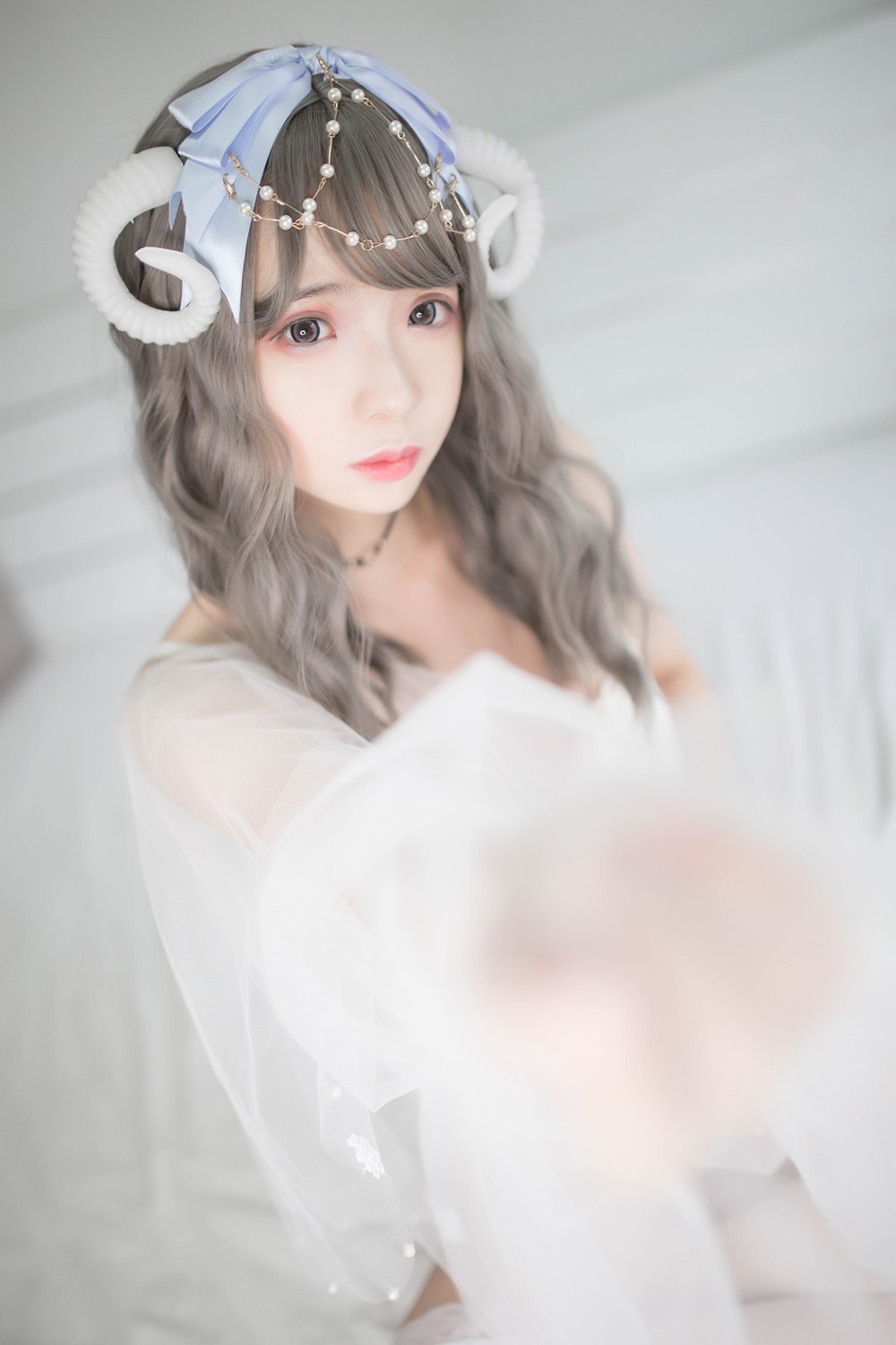 网荭Coser@疯猫ss 白内一 在现浏览第1张