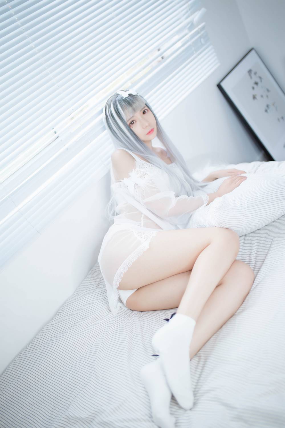 网荭Coser@疯猫ss 白纱 在现浏览第4张