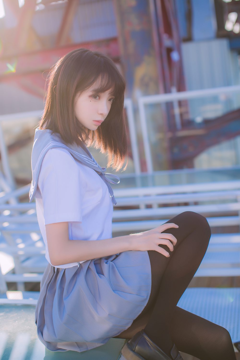 网荭Coser@疯猫ss 海边 在现浏览第1张