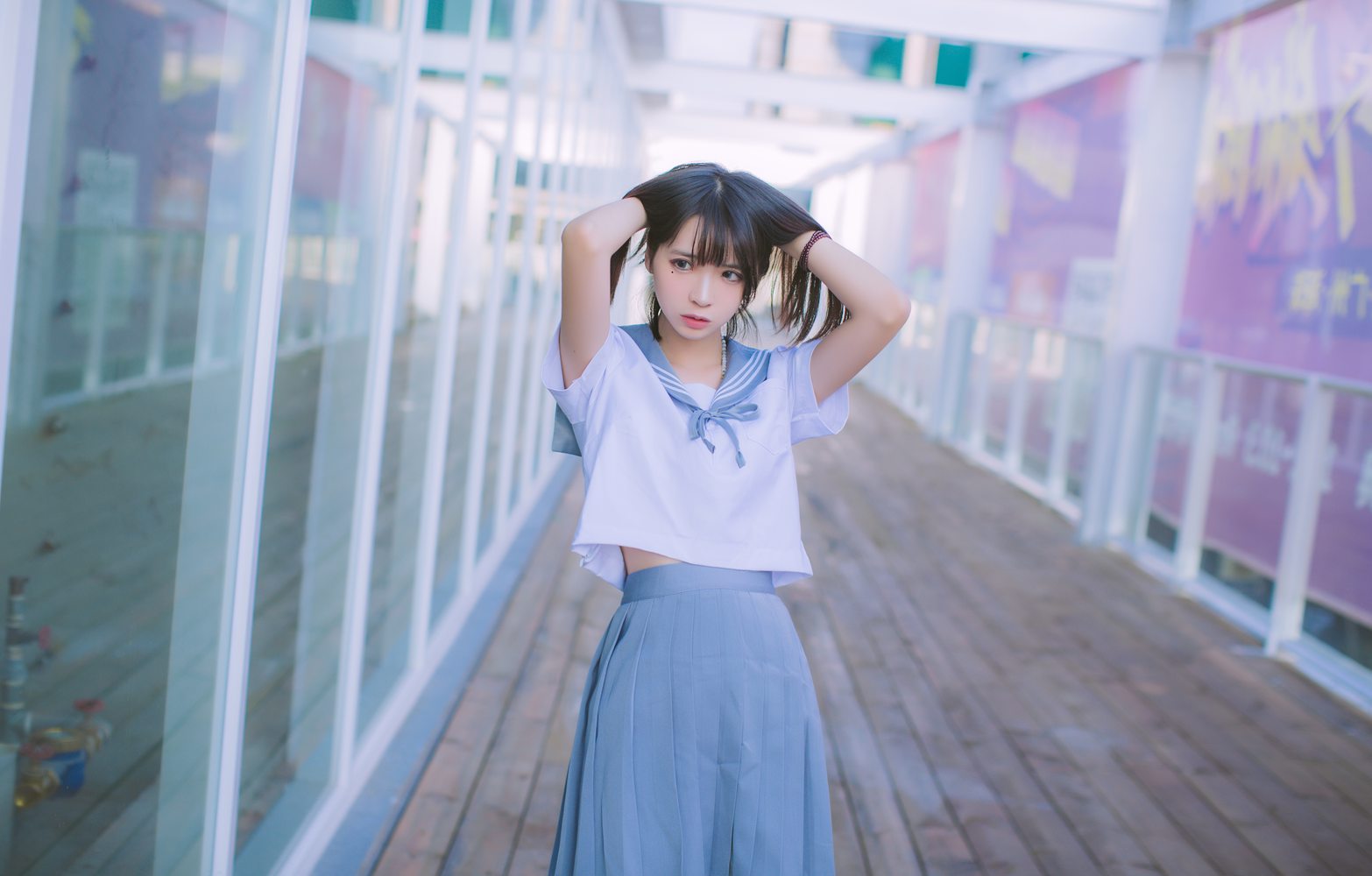 网荭Coser@疯猫ss 海边 在现浏览第1张