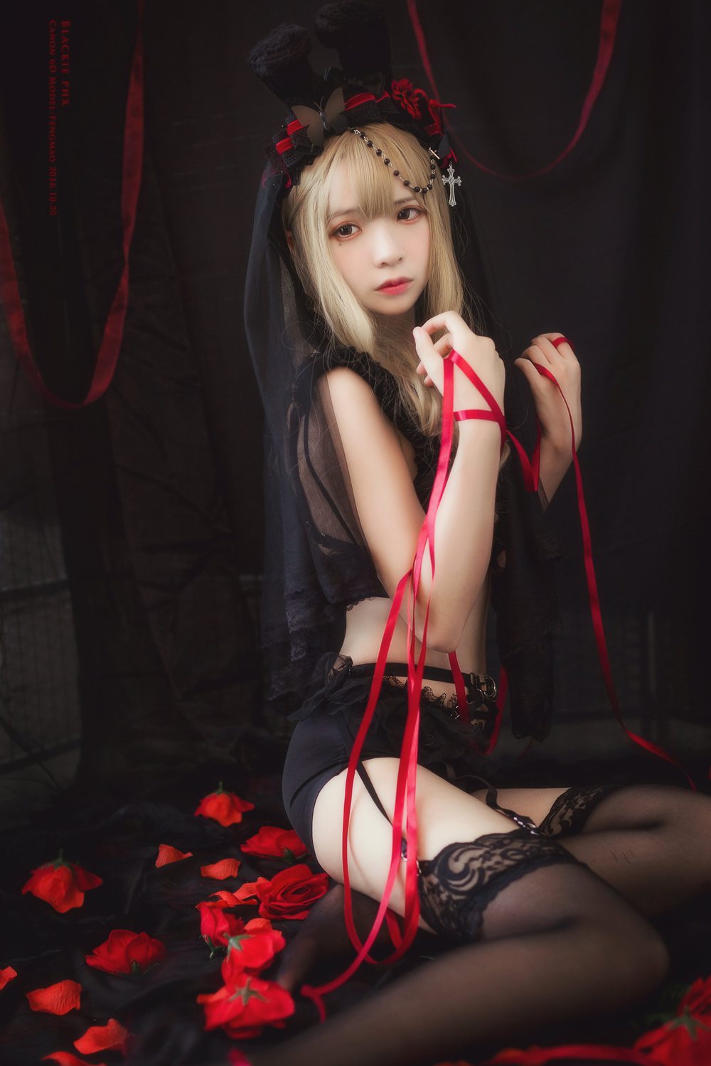 网荭Coser@疯猫ss 黑色玫瑰 在现浏览第3张