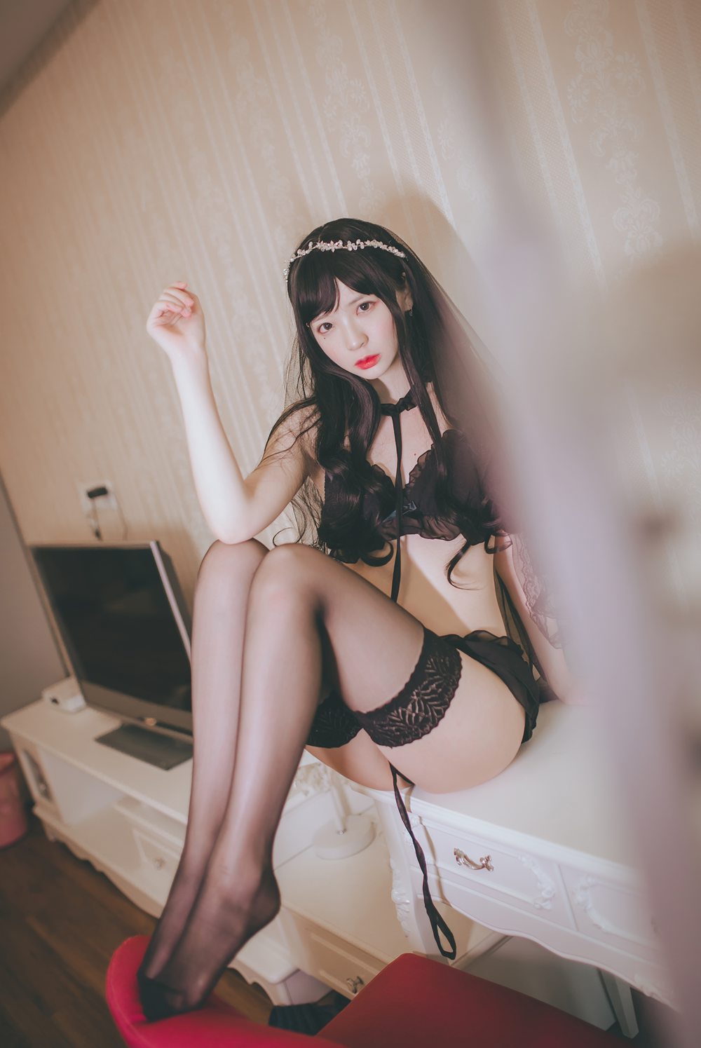 网荭Coser@疯猫ss 黑色小野猫 在现浏览第4张