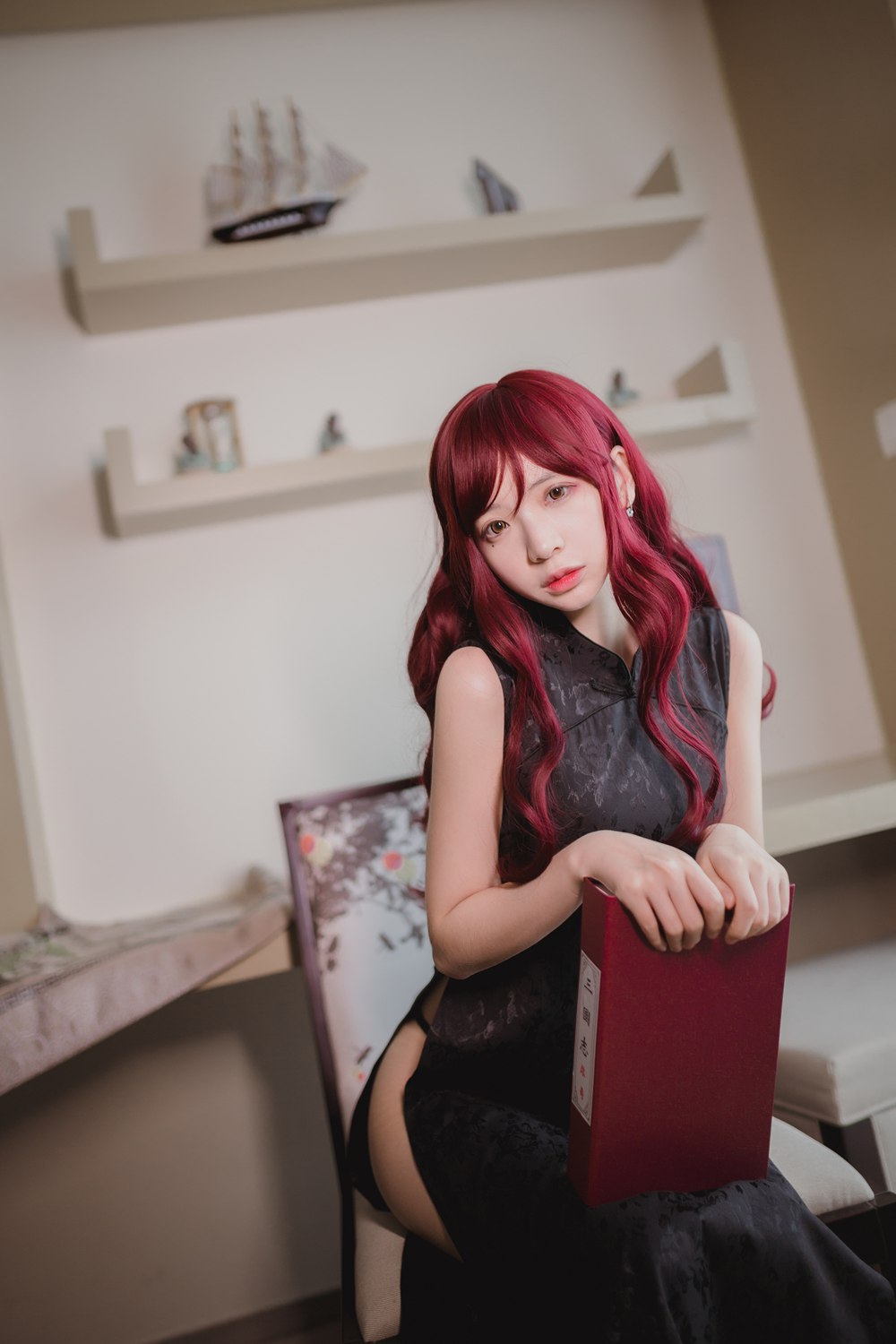 网荭Coser@疯猫ss 旗袍 在现浏览第3张