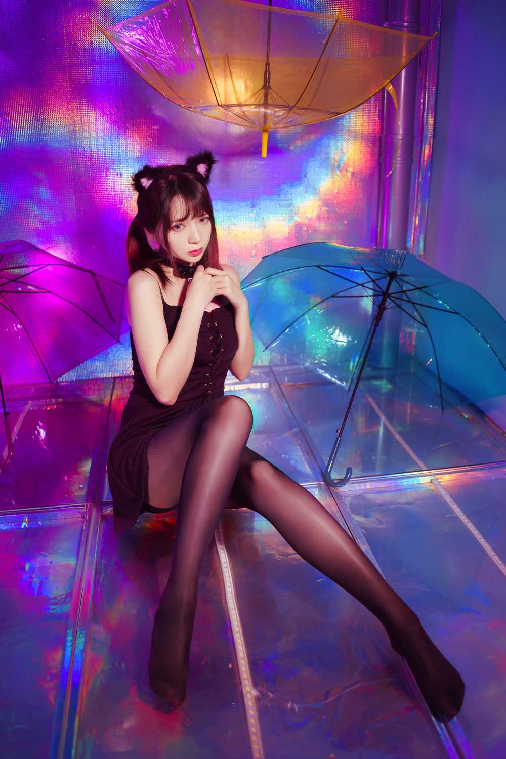 网荭Coser@疯猫ss 丝袜狂想曲(光) 在现浏览第1张