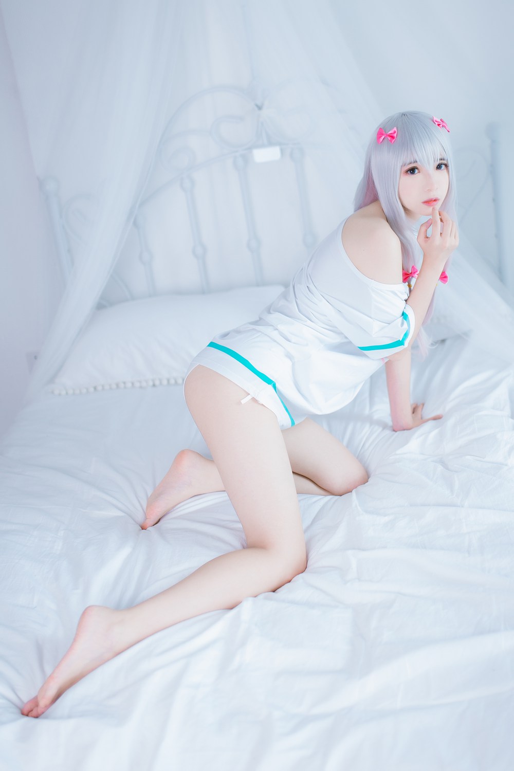 网荭Coser@疯猫ss 纱雾 在现浏览第8张