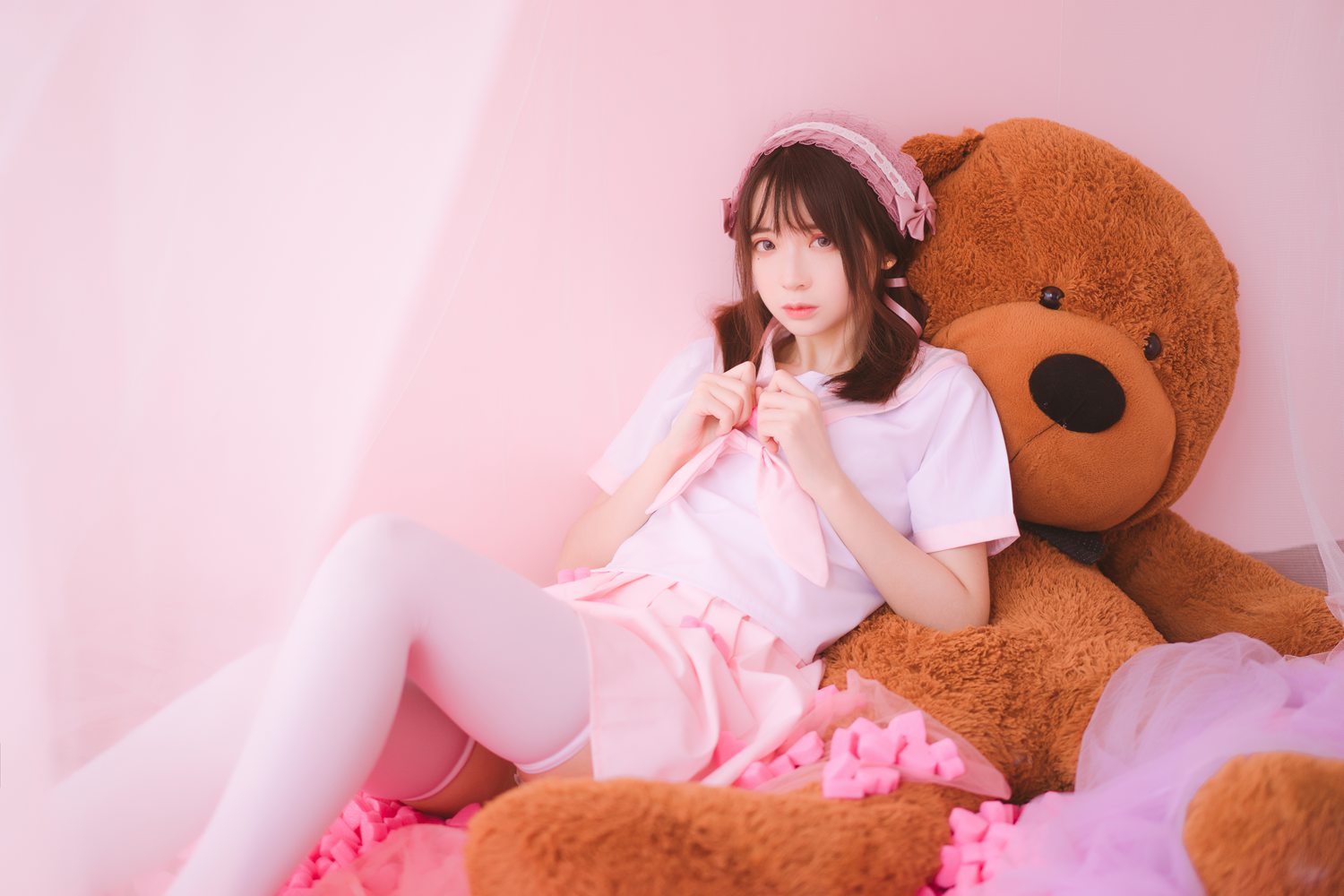 网荭Coser@疯猫ss 丝袜狂想曲(粉) 在现浏览第11张