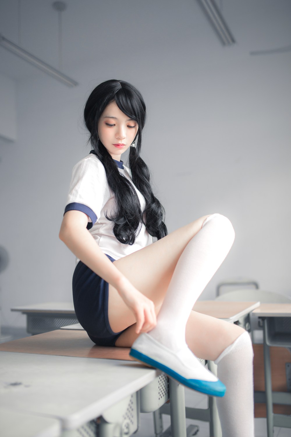 网荭Coser@疯猫ss 体操服 在现浏览第1张