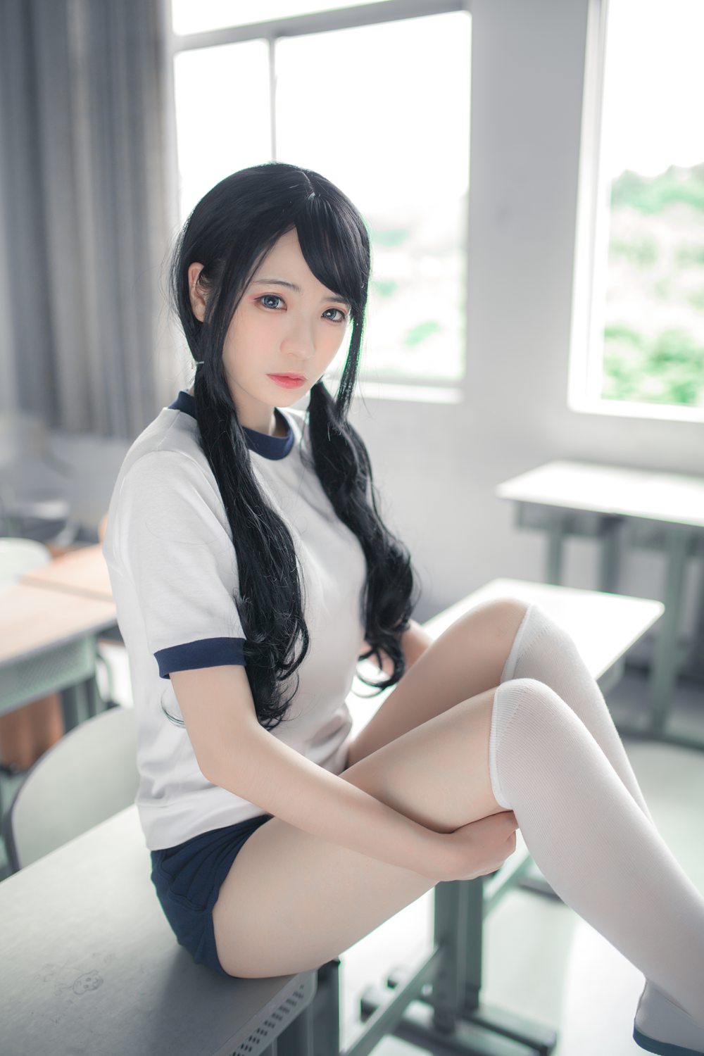 网荭Coser@疯猫ss 体操服 在现浏览第2张