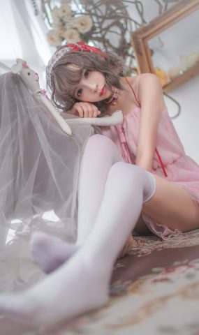 网荭Coser@疯猫ss 粉红粉红 在现浏览