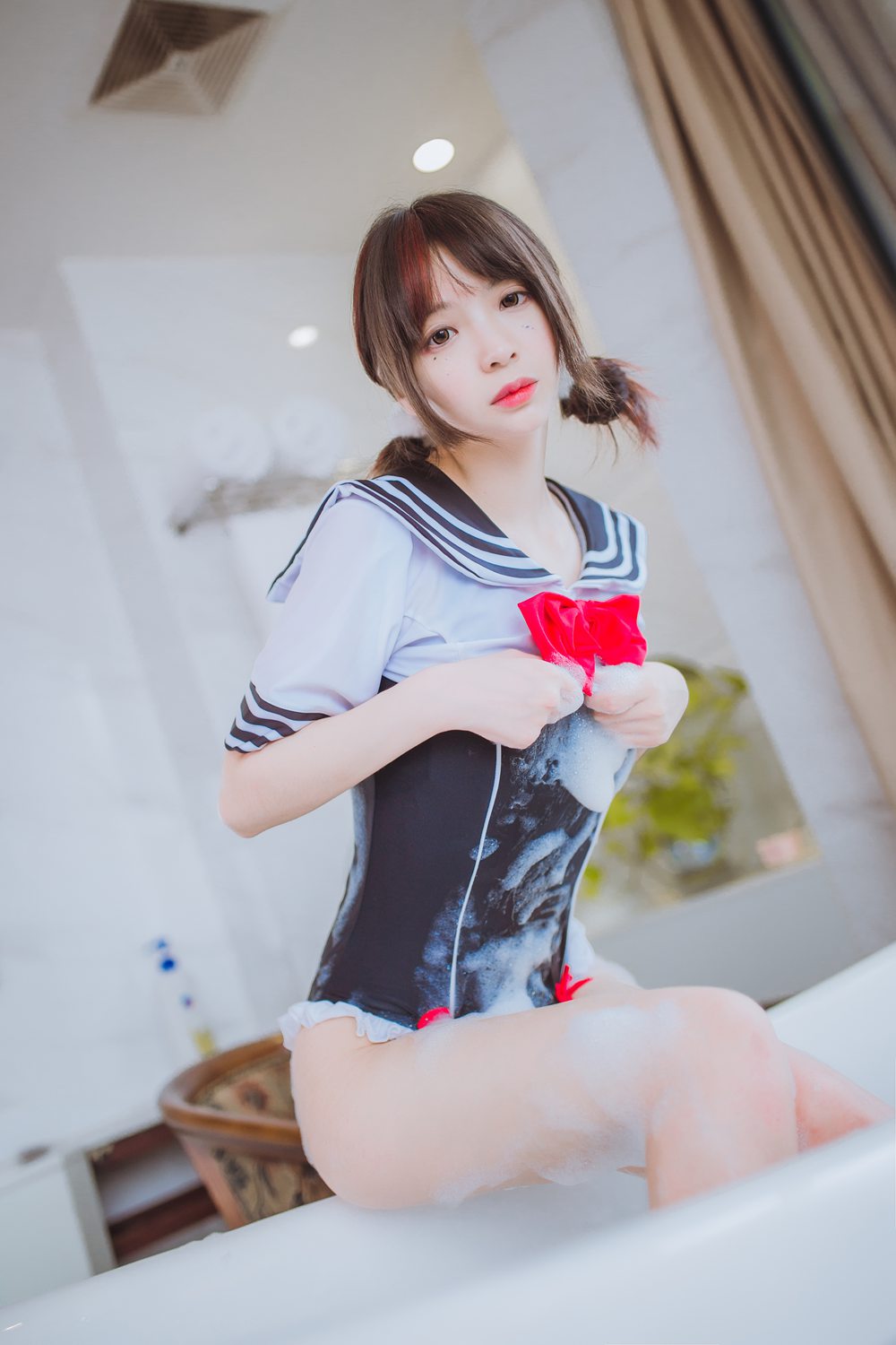 网荭Coser@疯猫ss 浴缸 在现浏览第3张