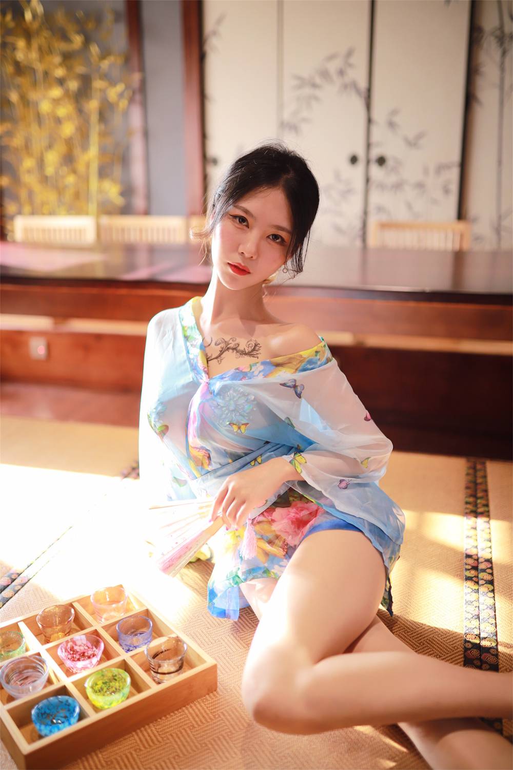 微博人气Coser@抖娘-利世 水蓝和服 在现浏览第5张