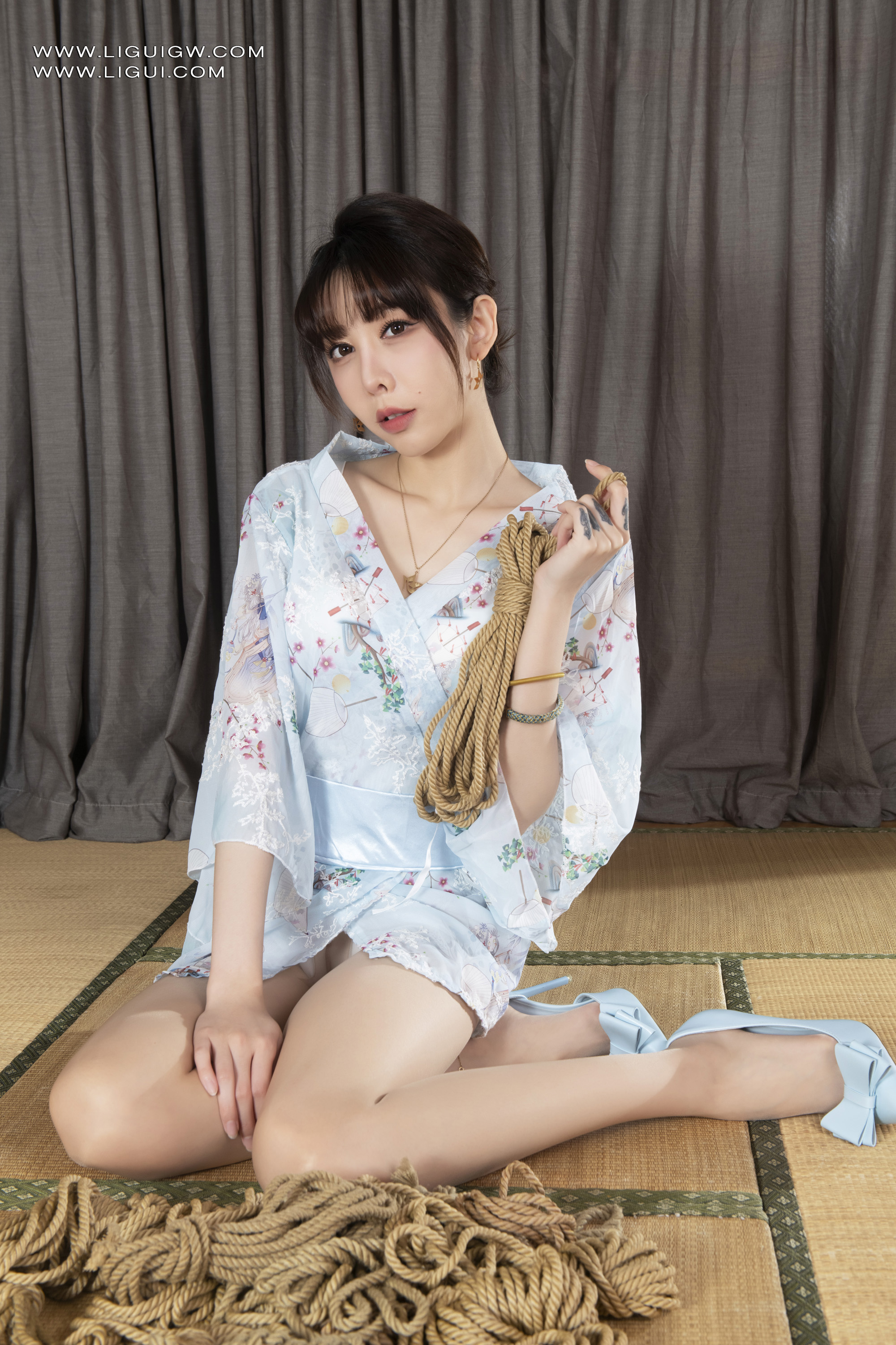 [Ligui丽柜] 2025.07.11 花缚·雪肌 Tuzi第1张